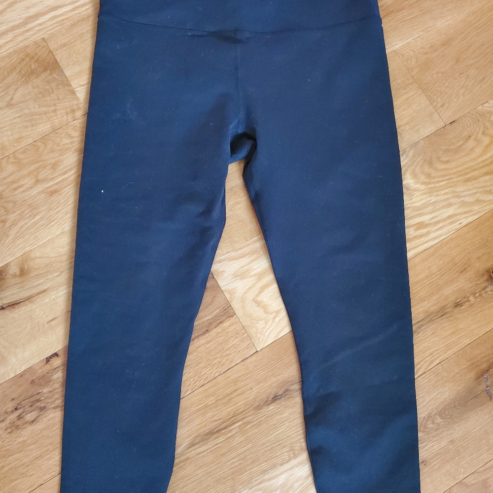 Fabletics leggings capri